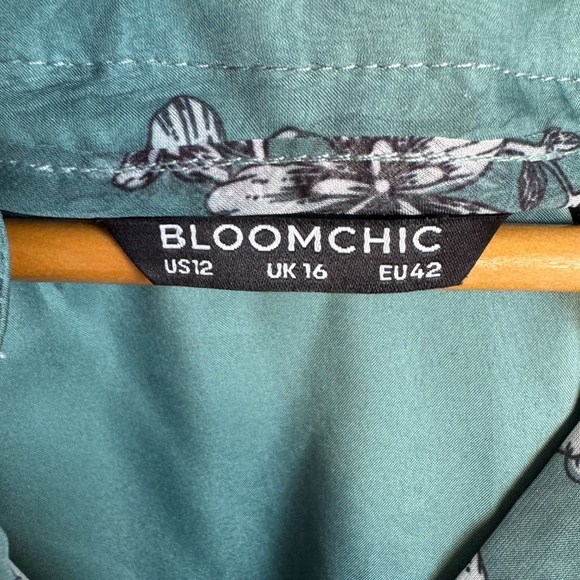 BloomChic Floral Flutter Sleeve Top Elegant Sheer Blouse 12 Fairy Whimsy - Picture 6 of 15